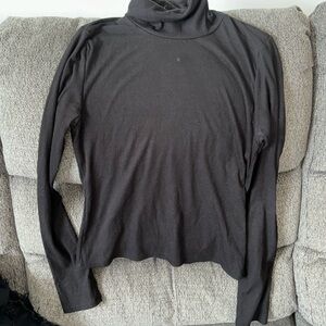 Black turtle neck long sleeve